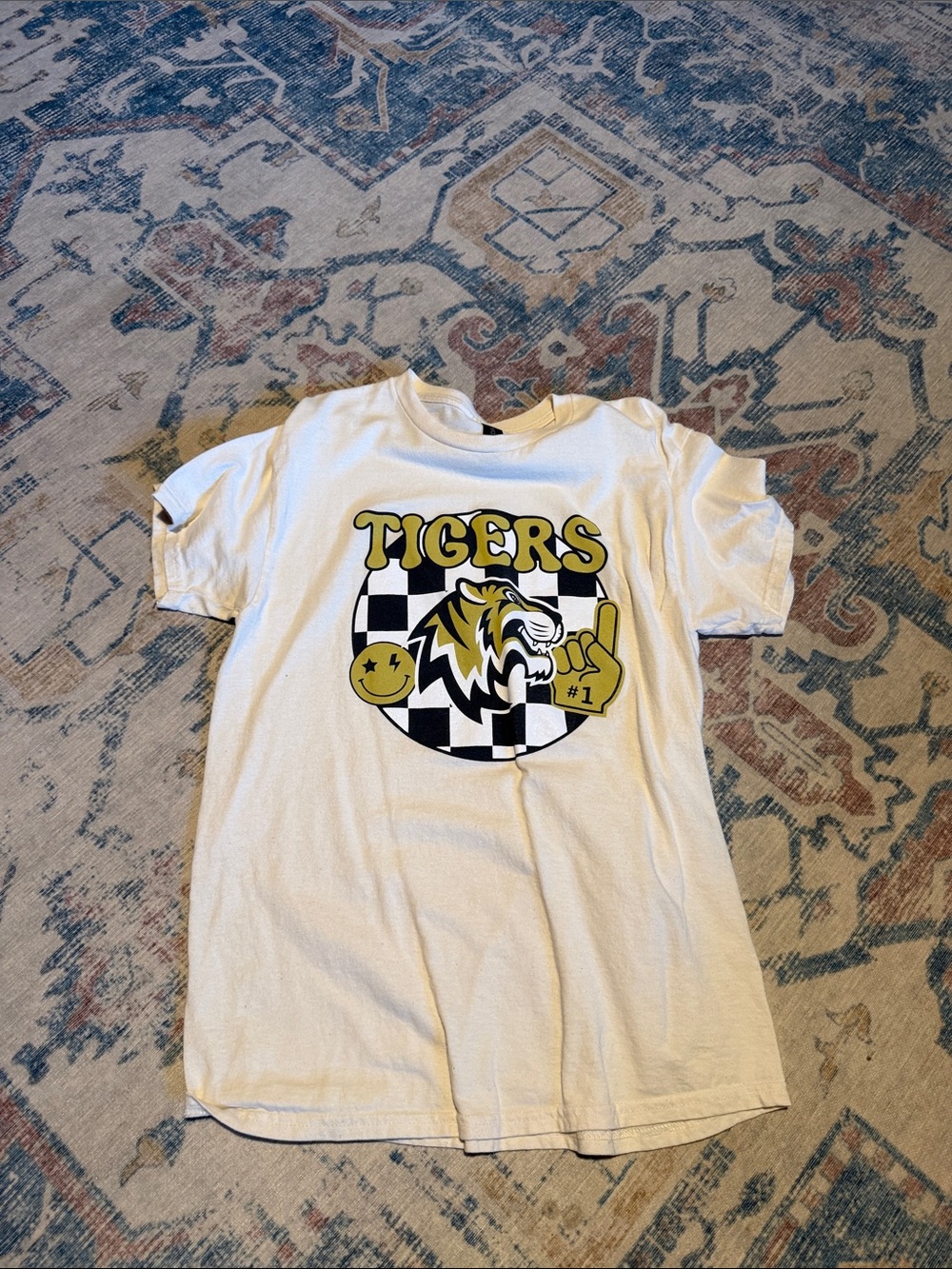Tigers Graphic Short Sleeve Tee - White & Yellow